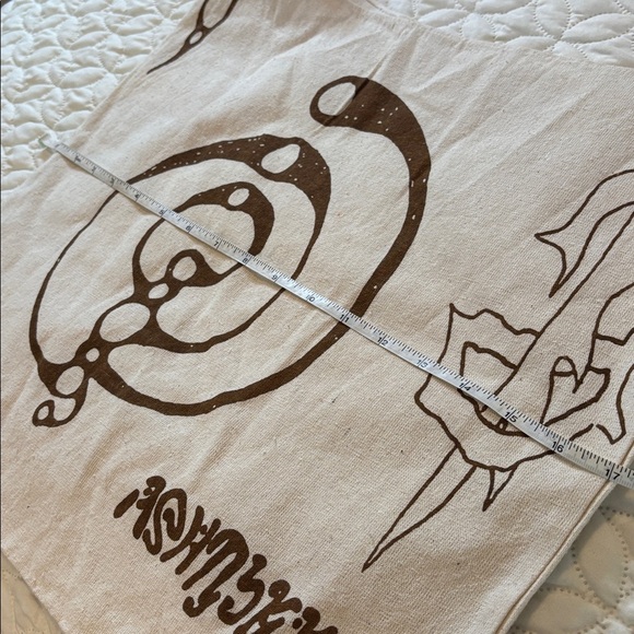 Ashnikko Beige Tote Bag Yoga Tote with Brown Graphic Design Like New - Picture 8 of 8